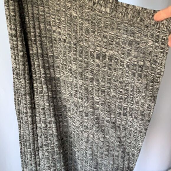 Rebecca Malone Large Gray/white Cardigan - Picture 3 of 9